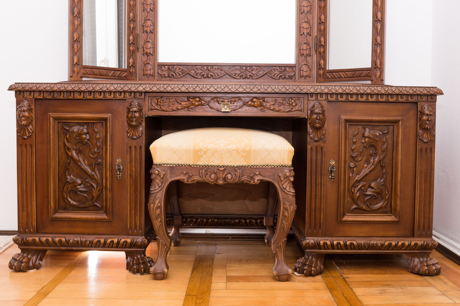 Mobila de arta - Dormitor Darius - 12